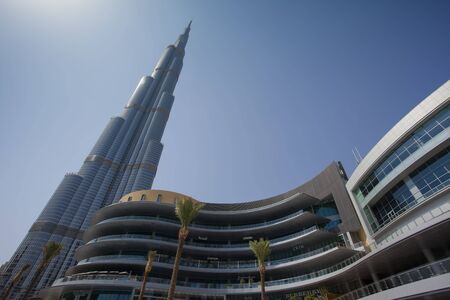 DUBAI, UAE - SEPTEMBER 28 2018: Top of Burj Khalifa, the highest building in the world. Dubaiのeditorial素材