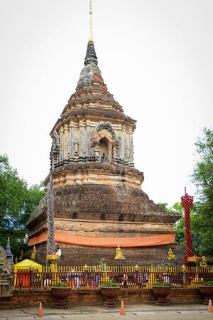 Chiang Mai, Thailand - 29 July 2019: Wat Lok Molee at sunset, one of the oldest temples in Chiang Mai, Thailandのeditorial素材