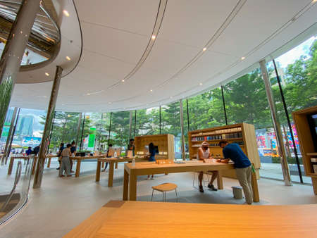 Bangkok Thailand - 3 August 2020: Apple Store at Central World in Bangkok. This Apple store is the 2nd Apple Flagship store in Thailandのeditorial素材