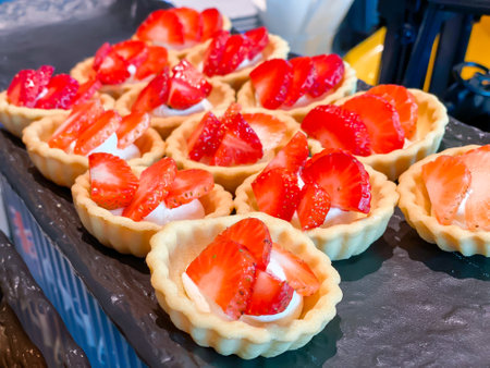 Fruit Cheesecake on disk ready to eatの写真素材