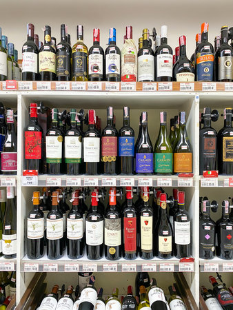 Bangkok Thailand -  4 Aug 2023: Many types of wines are ready for sale on the supermarket shelf in the Foodland  supermarket Sukhumvit 16 Branchのeditorial素材