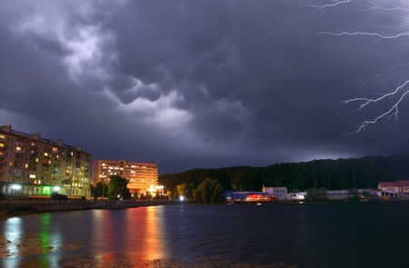 lightning in the city