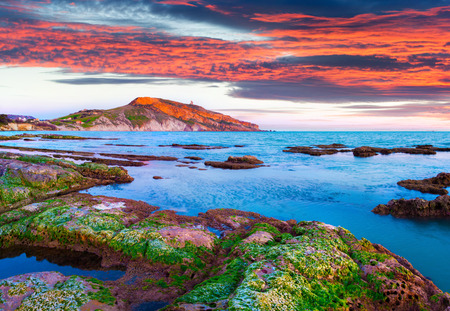 サンセットビーチの写真 イラスト素材一覧 741 266件 ストックフォトのamanaimages Plus