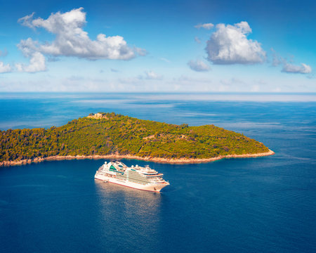 beautiful marine scenery. Colorful summer seascape of the Adriatic sea. Aerial morning view of cruise liner and Lokrum island from Dubrava Observation Point, Croatia, Europe.のeditorial素材