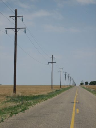 A view across the flat plains of South Dakota の写真素材