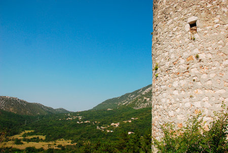 This Frankopan castle near Bakar in Croatia was built in the Middle Ages between the 13th and 18th centuries, and has a rectangular layout with circular corner towers.のeditorial素材