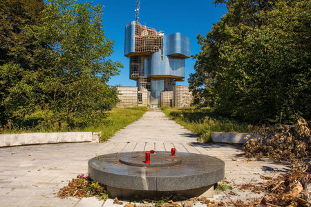 Petrova Gora, Croatia â September 2nd 2023. The now derelict Yugoslav-era WW2 partisan Monument to the Uprising of the People of Kordun and Banija on Veliki Petrovac in Petrova Gora National Park, north west Croatia. Constructed from poured concrete, reのeditorial素材