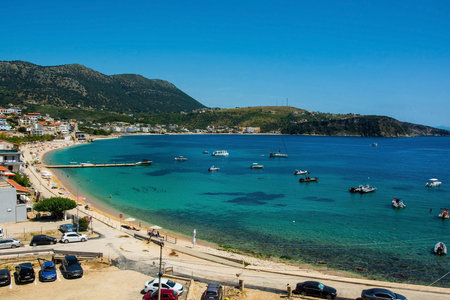 Spile Beach in Himare Bay on the coast of southern Albania, part of the Albanian Riviera. Located in Vlore County, it lies between the Ceraunian Mountains and the Ionian Sea and is a major tourism centreの写真素材