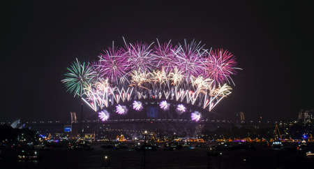 Happy new year 2014 sydney opera house harbour bridge