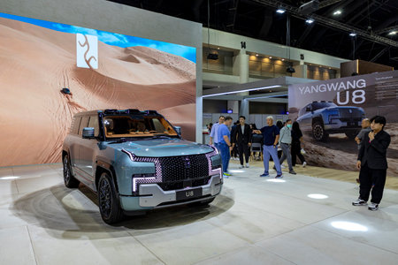 Nonthaburi, Thailand - Dec 6, 2023 : YangWang U8 received a lot of attention because it is the most luxurious model of BYD in Thailand Motor Expo 2023 at IMPACT Challenger 1-3 from Nov. 30 - Dec.11.のeditorial素材