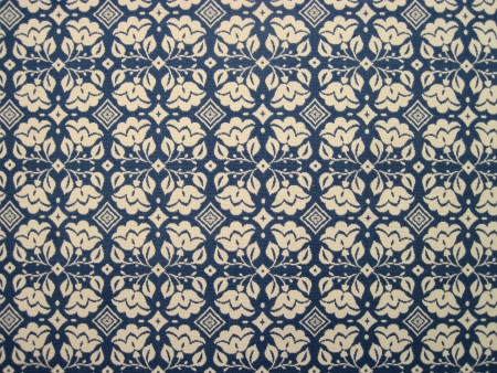 Tablecloth of floral pattern