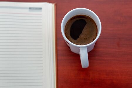 open notebook with blank pagesの写真素材
