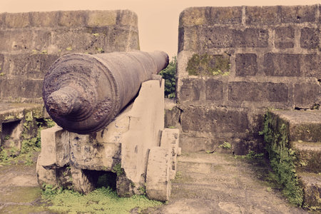 vintage century old cannon displayed at intramuros manila fortressの写真素材