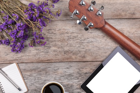 compose a song on a woodenの写真素材