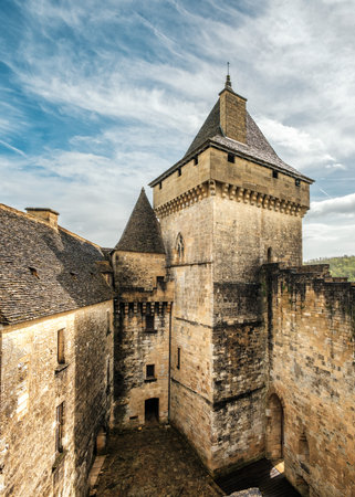 Castelnaud-la-Chapelle, Nouvelle-Aquitaine, France - 3rd April 2024: The keep, Upper Bailey and living quarters dating back to the 13th and 14th century of Chateau de Castelnaud in the Dordogne region of Franceのeditorial素材