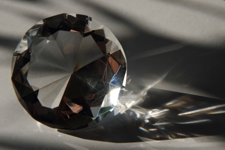 diamond in the sun light as nice backgroundの写真素材