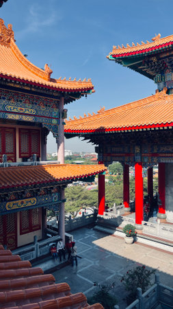 January 22 2023 - Nonthaburi, Thailand : Wat Boromracha Kanchanapisek Anusorn (or Wat Leng Noei Yi 2) a Thai Chinese temple in Nonthaburi province, Thailandのeditorial素材