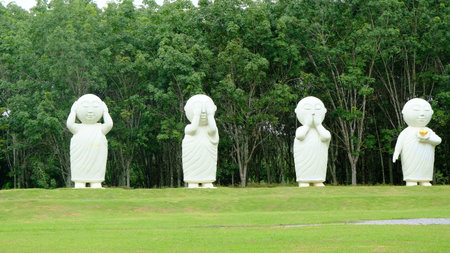 Cute Buddha statue in Rai Chern Tawan Meditation center.の写真素材