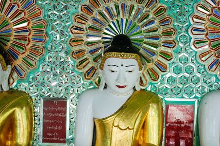 U Min Thonze Pagoda temple is one of the most distinctive complexes on the main hill top of Sagaing. landmark and popular for tourists attractions. Mandalay, Myanmar. 11 August 2018のeditorial素材