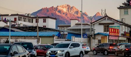 Beautiful of Jade Dragon Snow Mountain or Yulong in Chinese language, landmark and popular spot for tourists attractions near Lijiang Old Town. Lijiang, Yunnan, China, 6 December 2019のeditorial素材