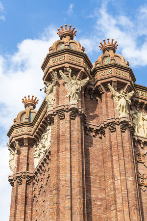 Arc de Triomf was built as the main access gate for the 1888 Barcelona World Fair by architect Josep Vilaseca i Casanovas. The arch is built in reddish brickwork in the Neomudejar styleの写真素材