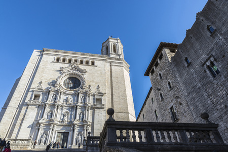 Girona, Spain - December 28, 2014: View of the main facade of the Cathedral of Girona with people walking aroundのeditorial素材