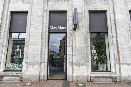 Dusseldorf, Germany - April 16, 2017: Max Mara store located in a modern building in Dusseldorf, Germanyのeditorial素材