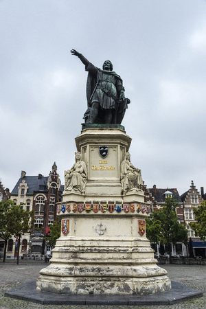 Statue of Jacob van Artevelde in the Vrijdagmarkt square located in the old historic center of the medieval city of Ghent, Belgiumの写真素材