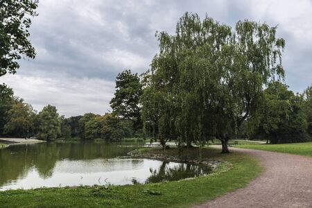 Public park called Kungsparken and SlottstrÃ¤dgÃ¥rden in the center of Malmo, Swedenの写真素材