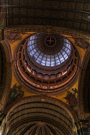 Dome of the Basilica of Saint Nicholas ( Van de Heilige Nicolaas or Sint-Nicolaaskerk ), church located in the centre of Amsterdam, Netherlandsのeditorial素材