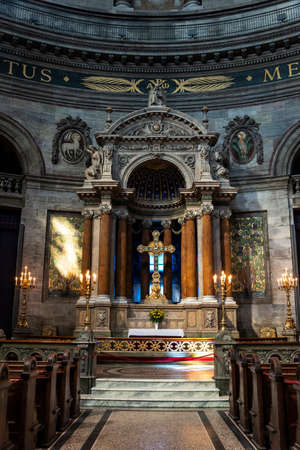 Altar of the Frederik's Church (Frederiks Kirke) or The Marble Church (Marmorkirken), an Evangelical Lutheran church in Copenhagen, Denmarkのeditorial素材