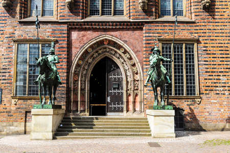 Knight statue at the Bremen City Hall in the old town of Bremen, Germanyのeditorial素材