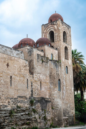 Facade of the San Giovanni degli Eremiti or St John of the Hermits in the old town of Palermo, Sicily, Italyの写真素材