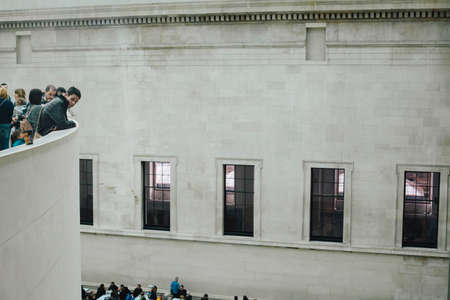 People at the hall of the British museum, Londonのeditorial素材
