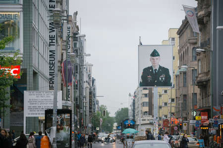 Berlin, Germany -23 / 5 / 2019- Portrait of American soldier Jeff Harper at Checkpoint Charlieのeditorial素材