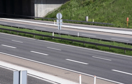 Empty highway, no traffic.の写真素材