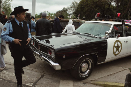68 Dodge Coronet 500 and his sheriff - Talagante, Chile - Oct 01, 2023