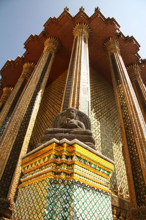 Wat Phra Kaew Buddhist statueの写真素材