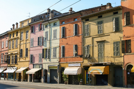 PARMA, ITALY - JULY 26, 2009: Typical houses in the center of Parma, Italy.のeditorial素材