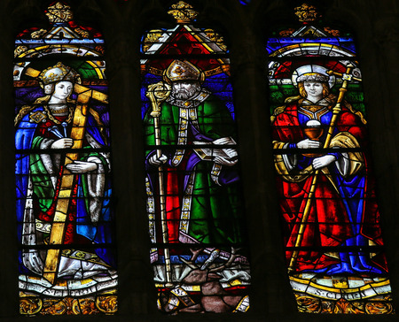 OVIEDO, SPAIN - JULY 17, 2014:  Stained glass window depicting Saint Clara and Saint Helena in the cathedral of San Salvador in Oviedo, Asturias, Spain.のeditorial素材