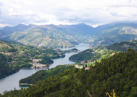View on the Lima river meandering through Peneda Geres, the only national park in Portugal, located in the Norte region.の写真素材