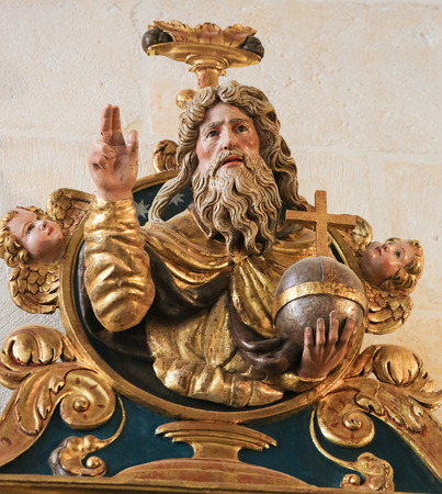 BURGOS, SPAIN - AUGUST 13, 2014: Polychrome Statue in the Cathedral of Burgos, Castile, Spainのeditorial素材