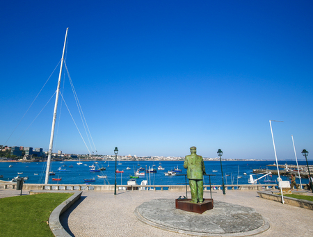 CASCAIS, PORTUGAL - JULY 15, 2016: Statue of Dom Carlos I, King of Portugal, overlooking the harbor in Cascais, Portugal.のeditorial素材