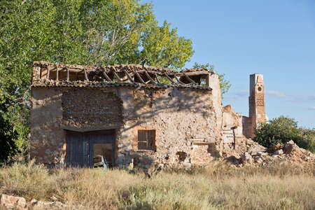 Strolling through the old town of Belchite, in ruins because of the Spanish civil war, in the province of Zaragoza, Autonomous Community of Aragon, Spainの写真素材