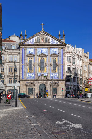 Porto, Portugal. December 29, 2014: Santo Antonio dos Congregados Church in Almeida Garrett Square. Baroque architecture decorated with the typical Portuguese blue tiles. Unesco World Heritage Siteのeditorial素材