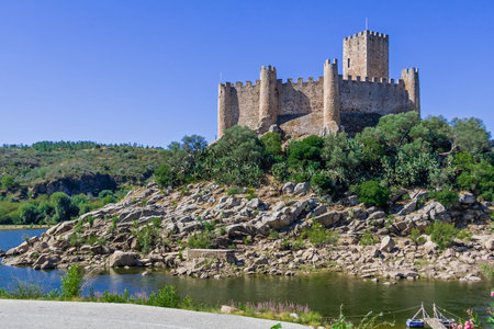 Templar Castle of Almourol. One of the most famous castles in Portugal. Built on a rocky island in the middle of Tagus river.のeditorial素材