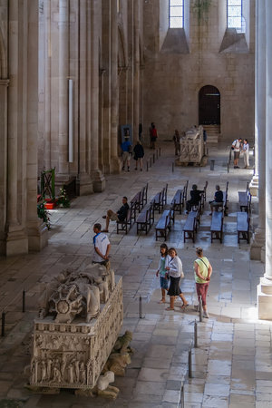 Alcobaca, Portugal - July 17, 2017: Transept of Gothic Monastery of Santa Maria de Alcobaca Abbey with Tombs of Pedro and Ines facing each other. Cistercian Religious Orderのeditorial素材