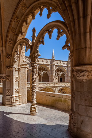 Lisbon, Portugal. Cloister of the Jeronimos Monastery or Abbey aka Santa Maria de Belem monastery. UNESCO World Heritage. Manuelino or Manuelineのeditorial素材