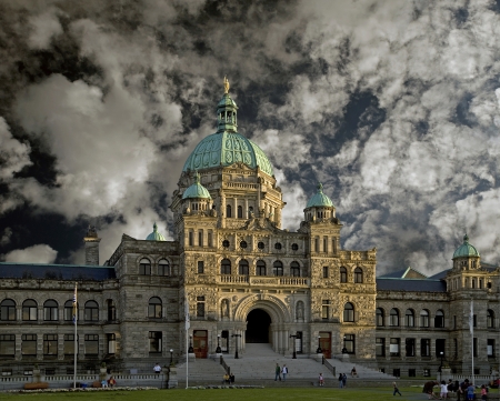 Victoria - Parliament Building at nightのeditorial素材