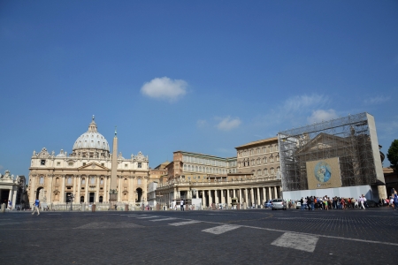 Rome, Italy - July 11, 2012: Saint Peters Square in Vatican.のeditorial素材